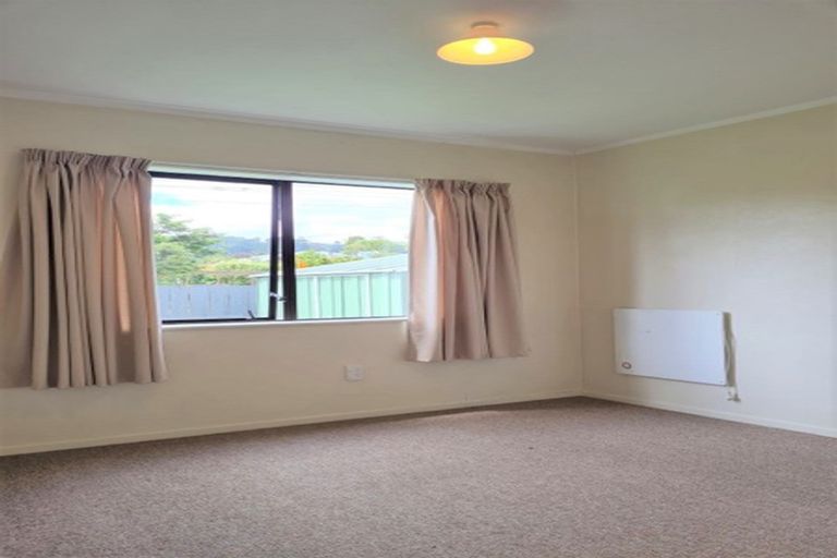 Photo of property in 3/264a Fergusson Drive, Heretaunga, Upper Hutt, 5018