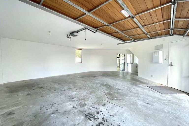 Photo of property in 14/50 Livingstone Street, Westmere, Auckland, 1022