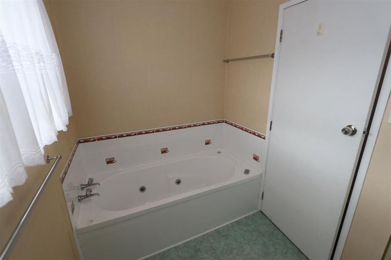 Photo of property in 23 Emerald Street, Pukehangi, Rotorua, 3015