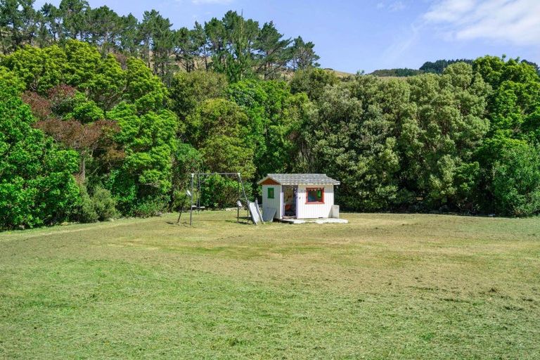 Photo of property in 5527 Masterton Castlepoint Road, Tinui, Masterton, 5889