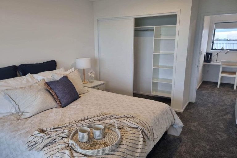 Photo of property in 8/231 Marine Parade, Seatoun, Wellington, 6022