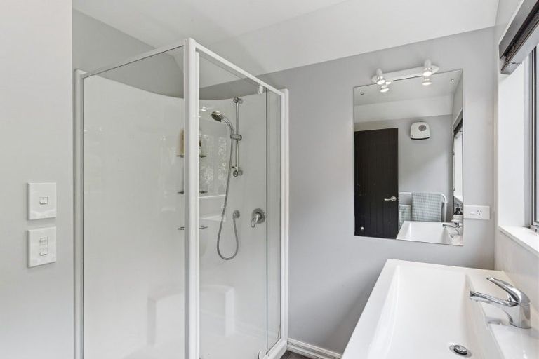 Photo of property in 132 Maui Pomare Road, Nikau Valley, Paraparaumu, 5032