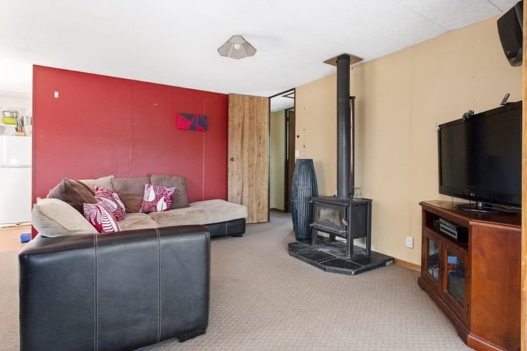 Photo of property in 5a Matchett Way, Mangere Bridge, Auckland, 2022