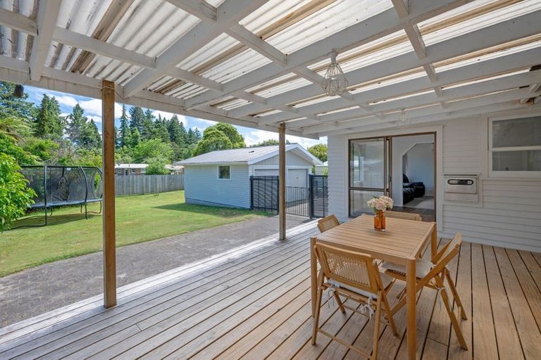 Photo of property in 35 Martin Street, Utuhina, Rotorua, 3015