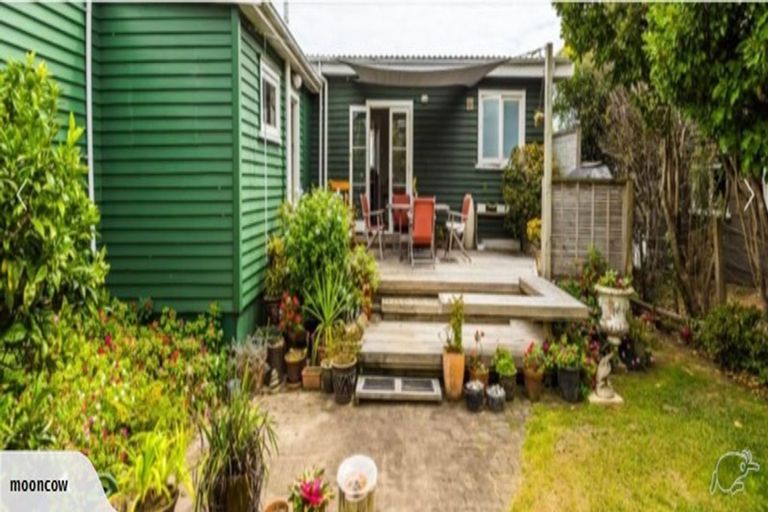 Photo of property in 35 Campbell Road, Maraetai, Auckland, 2018