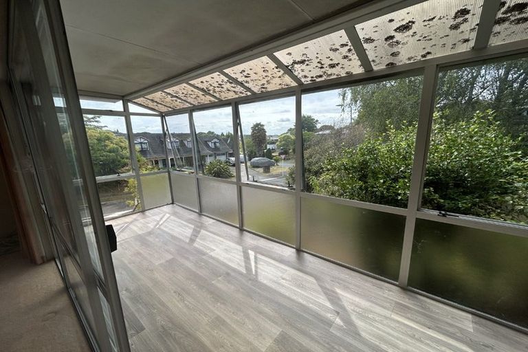 Photo of property in 22 Glendale Drive, Dinsdale, Hamilton, 3204