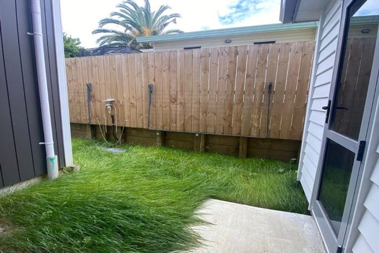 Photo of property in 7/55 Swaffield Road, Papatoetoe, Auckland, 2025