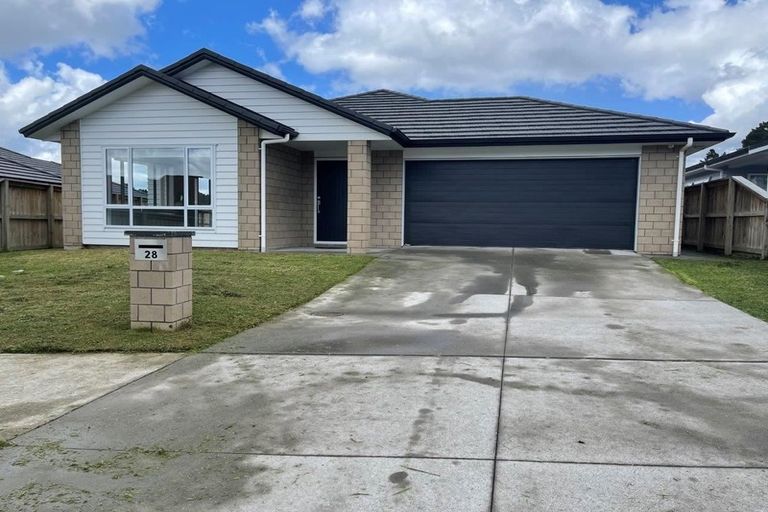 Photo of property in 28 Nellie Drive, Kumeu, 0810