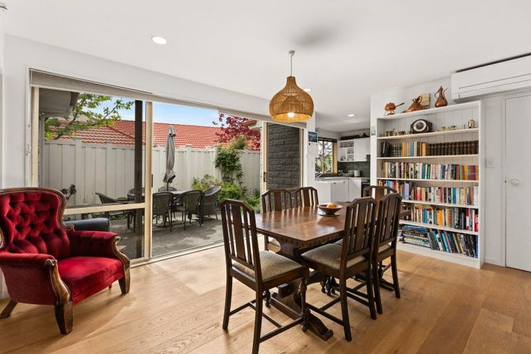 Photo of property in 8a Mchardy Street, Havelock North, 4130