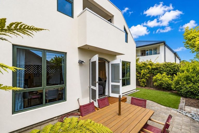 Photo of property in 4/464 Durham Street North, St Albans, Christchurch, 8014