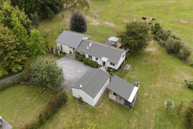 Photo of property in 18 Hurunui Lane, Kinloch, Taupo, 3377