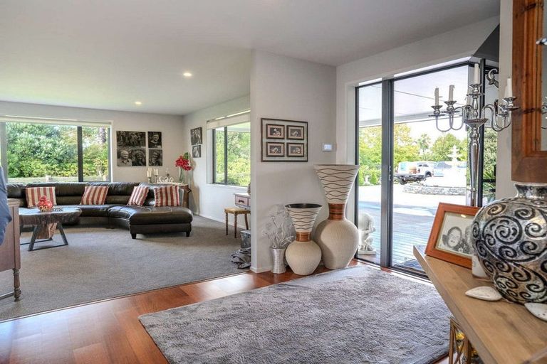 Photo of property in 77 Skudders Beach Road, Kerikeri, 0294