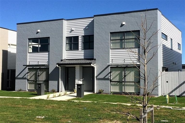 Photo of property in 38 Hollowout Street, Takanini, 2112