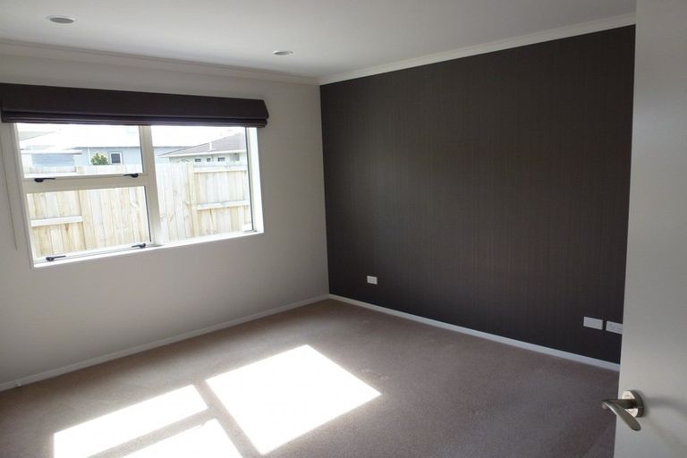 Photo of property in 12 Oxford Street, Hokowhitu, Palmerston North, 4410