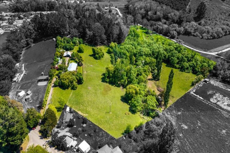 Photo of property in 21 Deer Park Road, Cheviot, 7310
