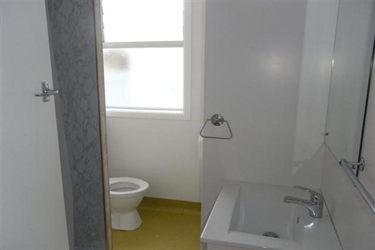 Photo of property in 65 Rua Avenue, Waitarere Beach, Levin, 5510