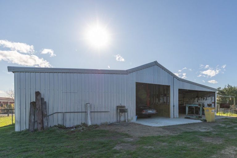 Photo of property in 455 Timaru - Temuka Highway, Levels, Timaru, 7973