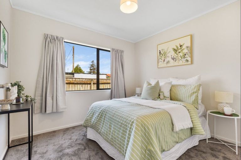 Photo of property in 1a Quinn Road, Levin, 5510