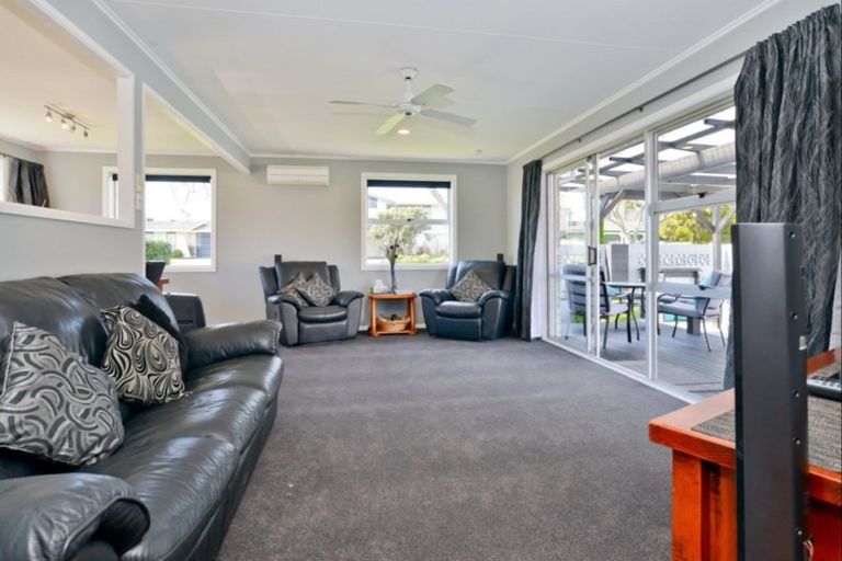 Photo of property in 57 Challinor Street, Pukete, Hamilton, 3200