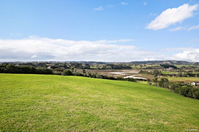 Photo of property in 161 Broomfields Road, Whitford, 2571