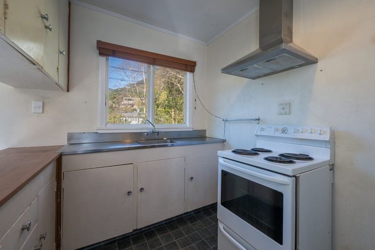 Photo of property in 16 Sowman Street, The Brook, Nelson, 7010