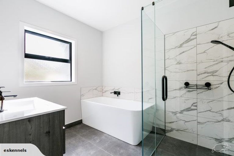 Photo of property in 86 Seafield Road, Eskdale, Napier, 4182