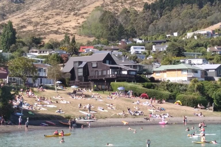 Photo of property in 11 Governors Bay Road, Cass Bay, Lyttelton, 8082