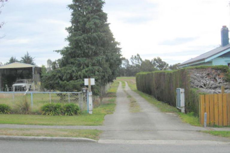 Photo of property in 56 Awamoa Road, Holmes Hill, Oamaru, 9401