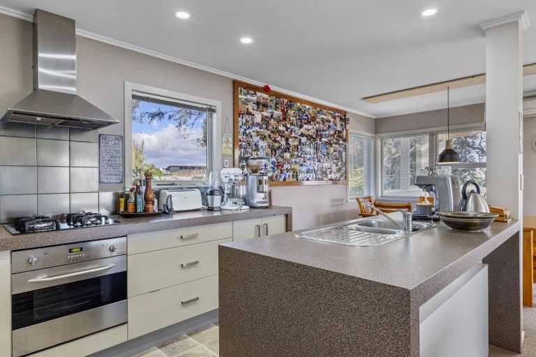 Photo of property in 15 Charles Crescent, Rainbow Point, Taupo, 3330