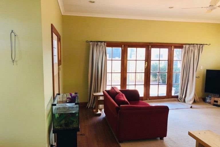 Photo of property in 4a Carlton Avenue, Palmerston North, 4414