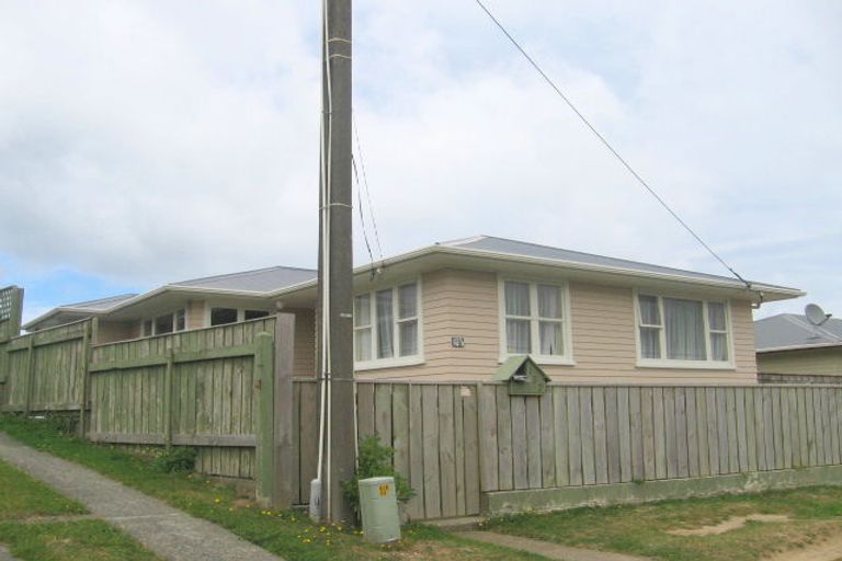 Photo of property in 127 Buckley Road, Southgate, Wellington, 6023