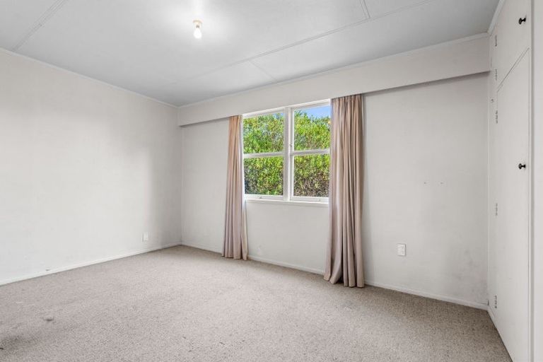 Photo of property in 10 Mahupuku Street, Greytown, 5712
