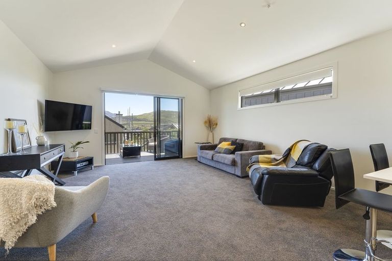 Photo of property in 5a Glenelg Lane, Jacks Point, 9371