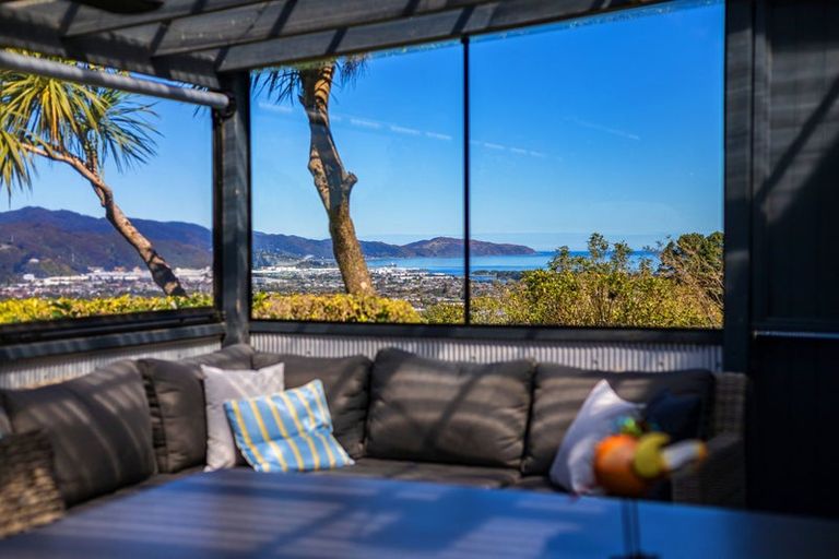 Photo of property in 13 Avonlea Grove, Belmont, Lower Hutt, 5010