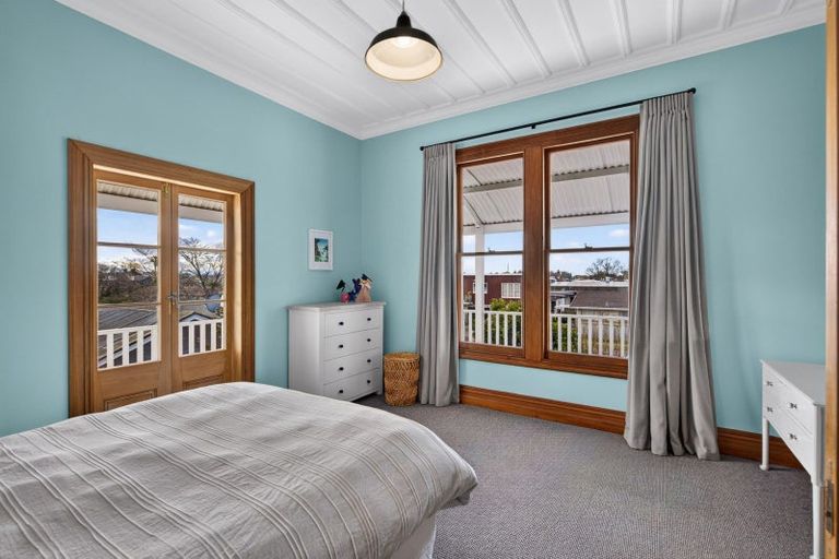 Photo of property in 302 Lyndon Road West, Hastings, 4122
