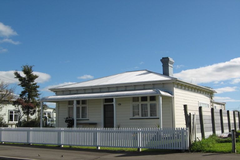 Photo of property in 14 Blackwell Street, Marton, 4710