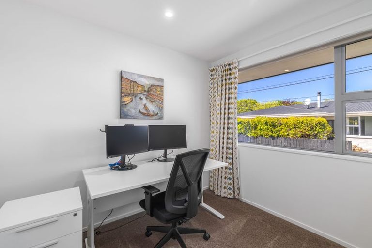 Photo of property in 12 Condell Avenue, Papanui, Christchurch, 8053