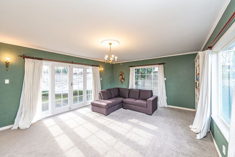 Photo of property in 2 Kawau Place, Otamatea, Whanganui, 4500