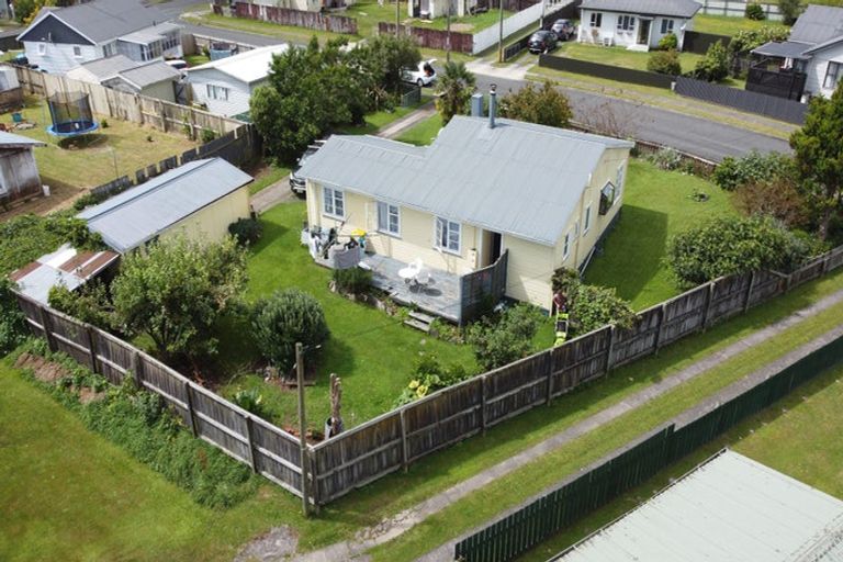 Photo of property in 2 Ettrick Place, Tokoroa, 3420