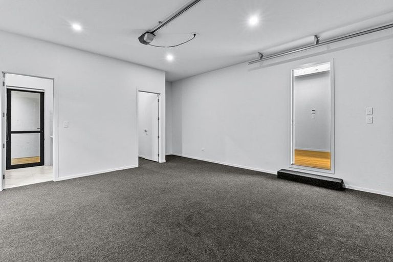 Photo of property in 9 Wallis Lane, Orewa, 0931