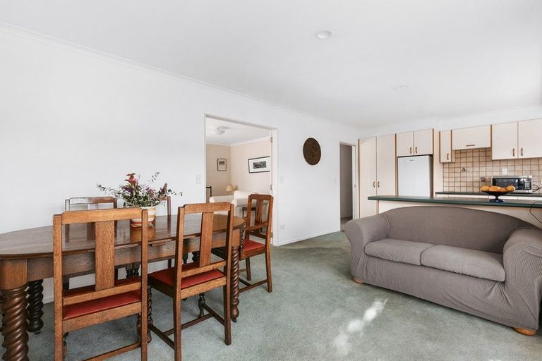 Photo of property in 18 Oteki Park Drive, Welcome Bay, Tauranga, 3112