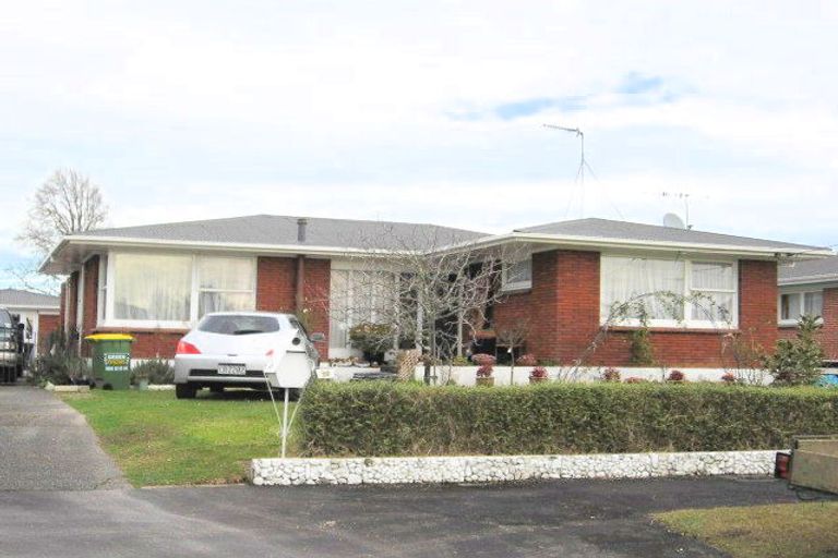 Photo of property in 10 Roseburg Street, Fairfield, Hamilton, 3214