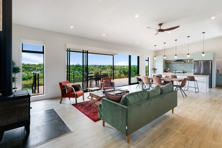 Photo of property in 62 Rarere Terrace, Kerikeri, 0230