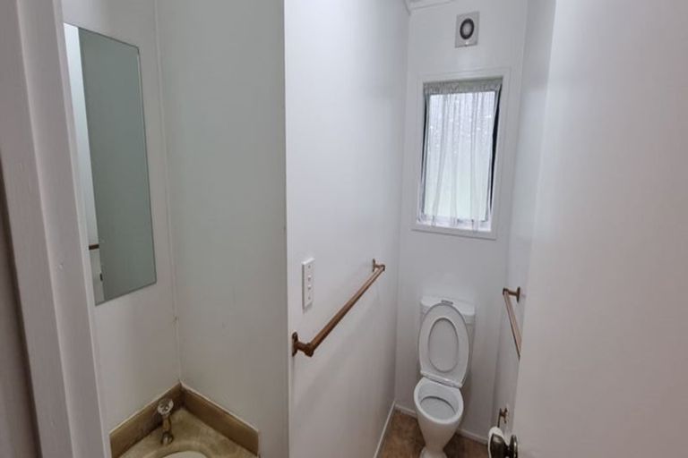 Photo of property in 10 Steeple Rise, Pakuranga, Auckland, 2010