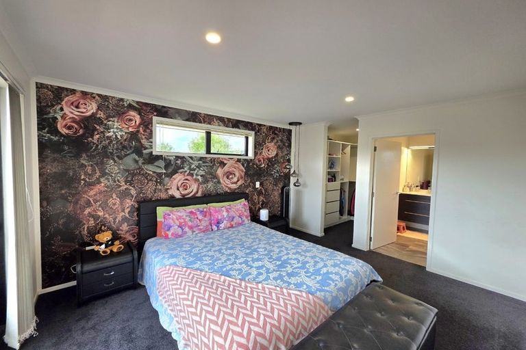 Photo of property in 35 Keene Drive, Bell Block, New Plymouth, 4312