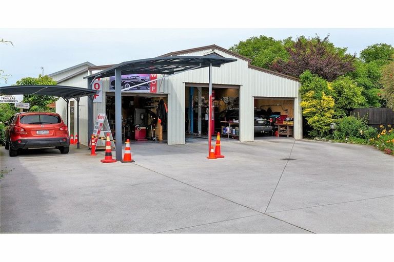 Photo of property in 179 Langdons Road, Northcote, Christchurch, 8052