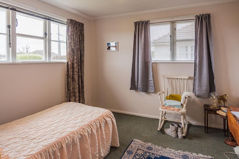 Photo of property in 16-16a Pembroke Street, Oamaru North, Oamaru, 9400