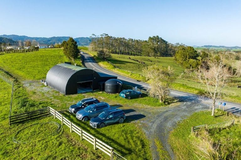 Photo of property in 1572b Millbrook Road, Taipuha, Paparoa, 0571