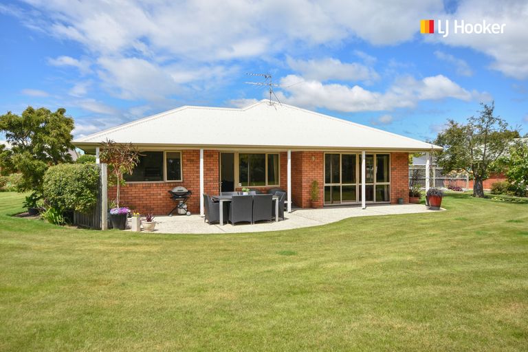 Photo of property in Willowfield Development, 6/80 Formby Street, Outram, 9019