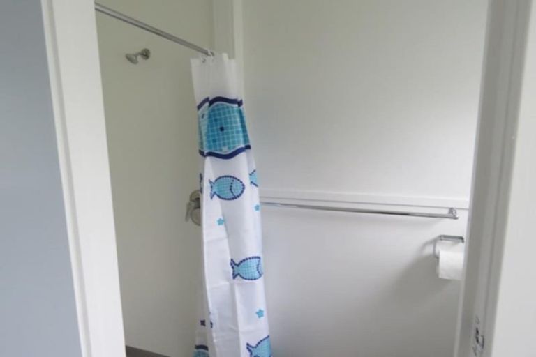 Photo of property in 33 Cutfield Road, New Plymouth, 4310